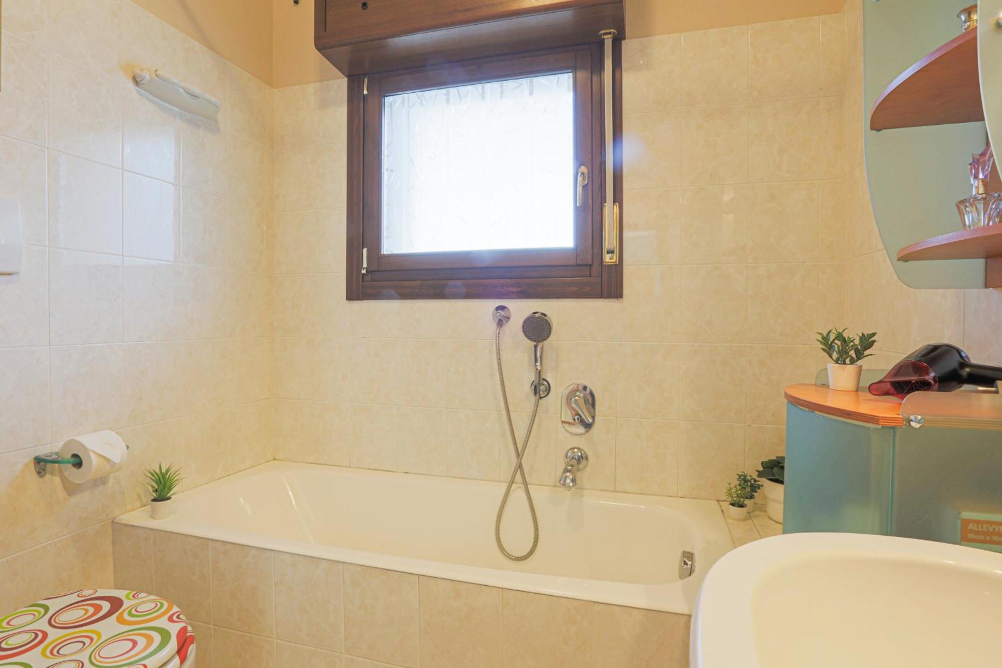 Homestay Matrimoniale Sud Milano, Bagno Privato *
